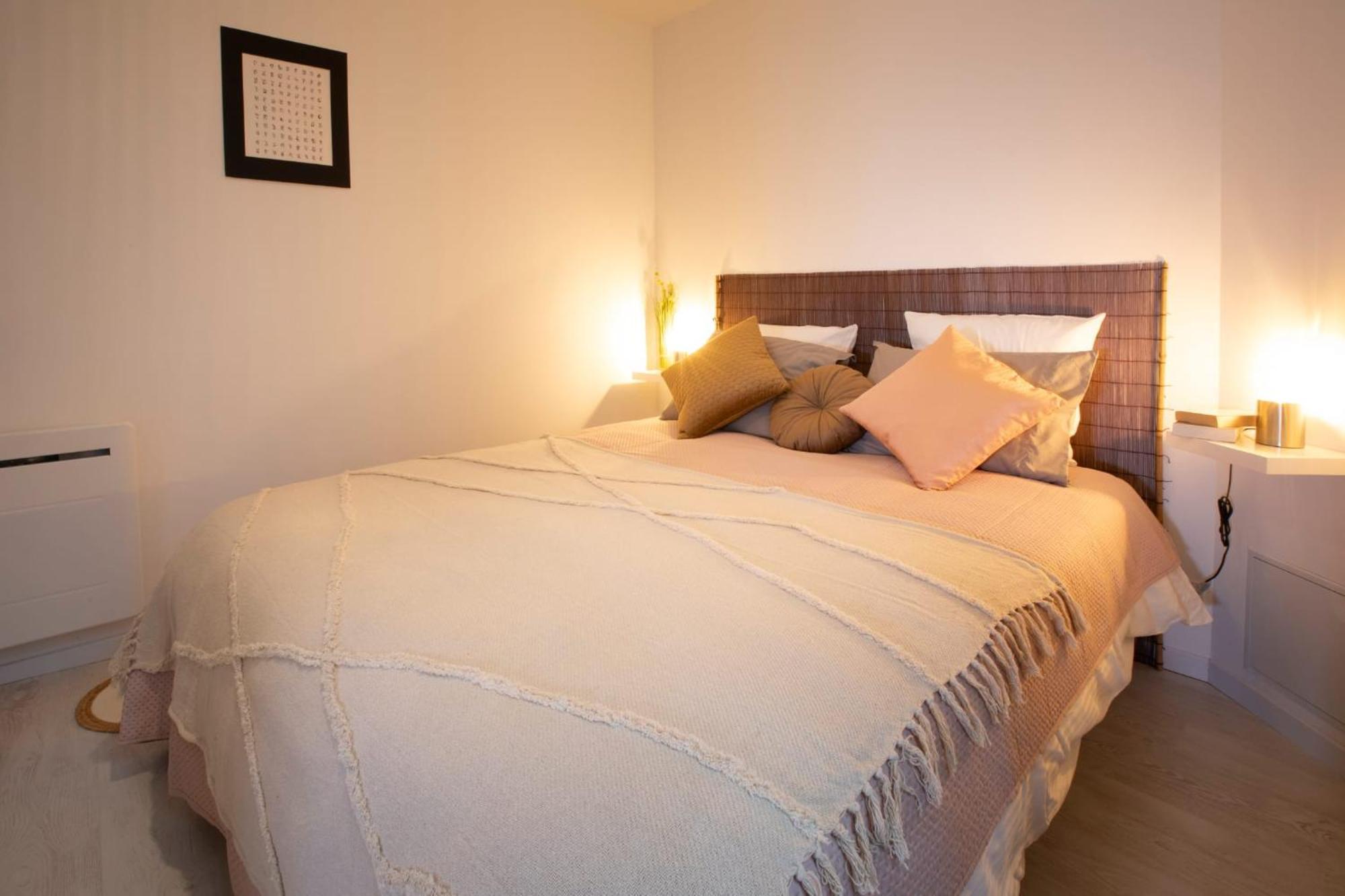 Le Nid 3 Etoiles Wifi, Netflix, Disney, Coeur De Bastide Villefranche-de-Rouergue Exterior foto